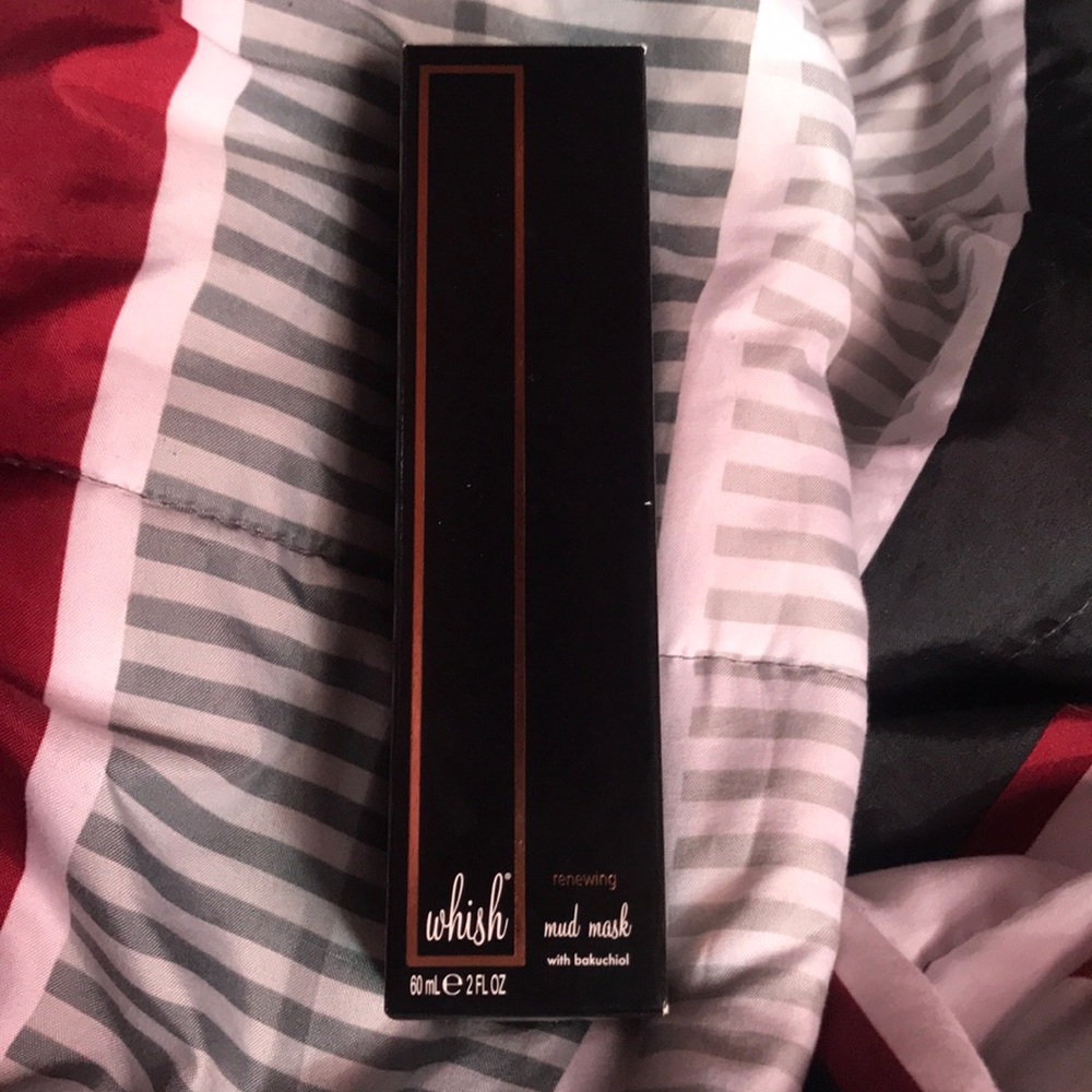 Whish renewing mud mask
